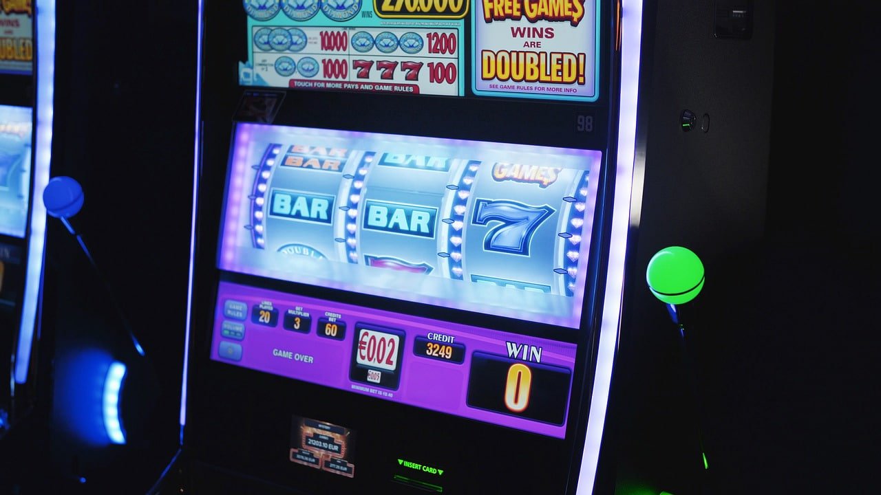 Fitur lengkap aplikasi mobile hoki31 – lobby game, slot, live casino, dan tembak ikan di tampilan download aplikasi hoki31